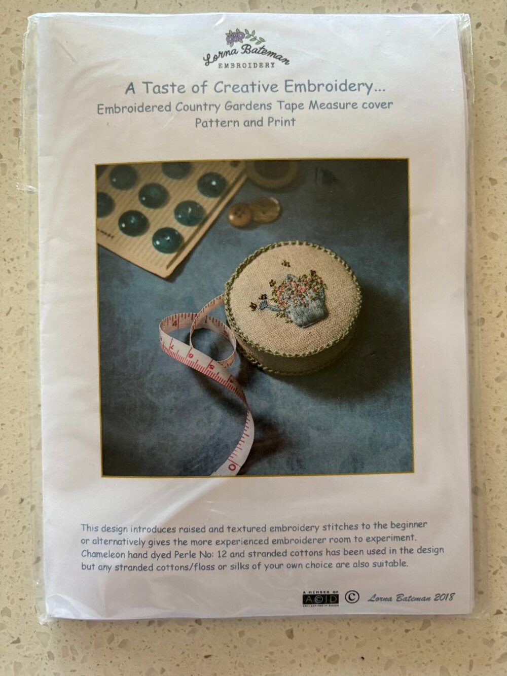 Embroidery kit/Tape Measure cover